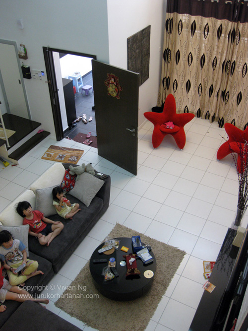 Lake Fields Meadows Living Room with tall ceiling 