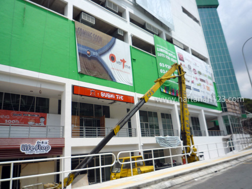 21 October 2011 Sushi Tei & Life Stop Coffee House